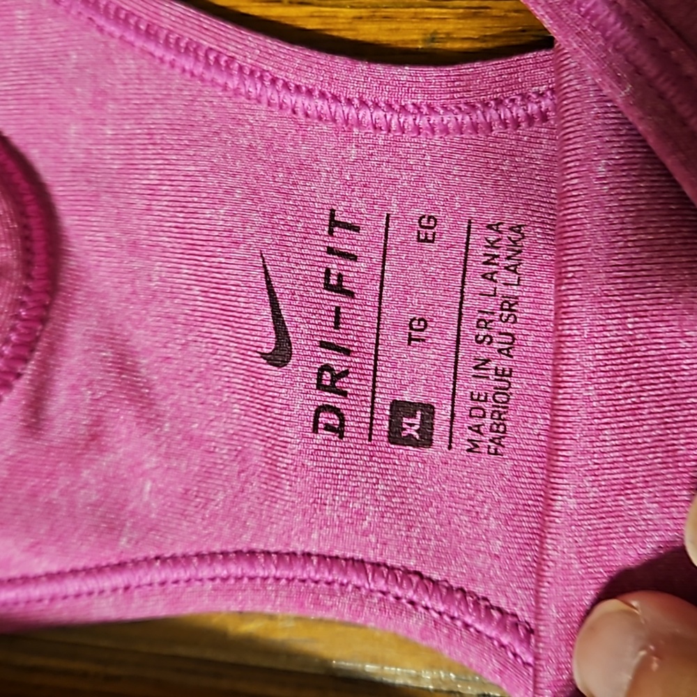 2 Womens Sports Bras - Picture 5 of 6